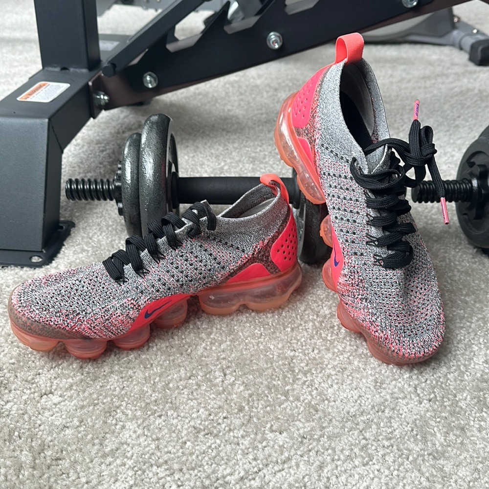 8.5 Vapormax Nike running shoes